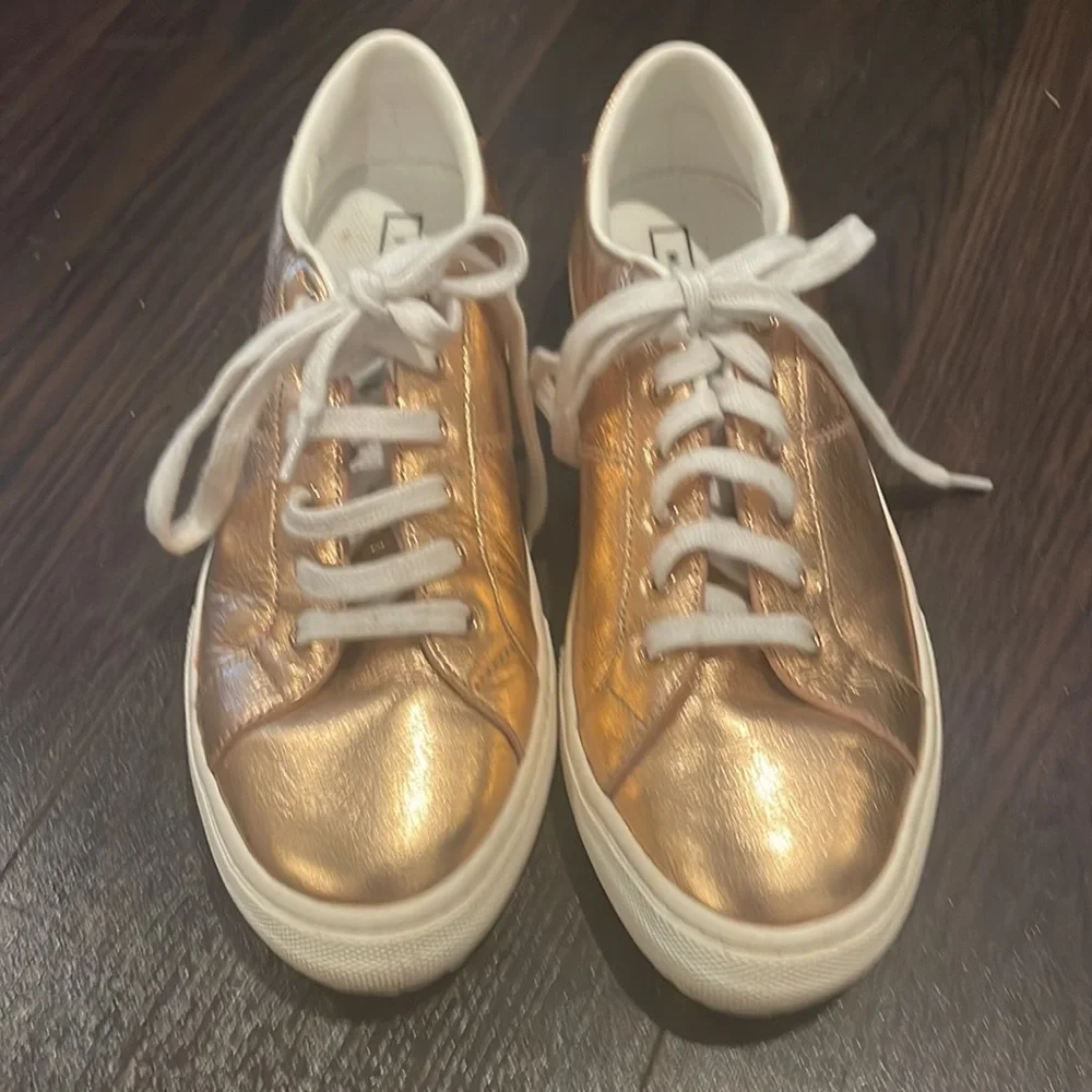 Rose Gold Marc Jacobs Sneakers- Only worn once! - Picture 3 of 8